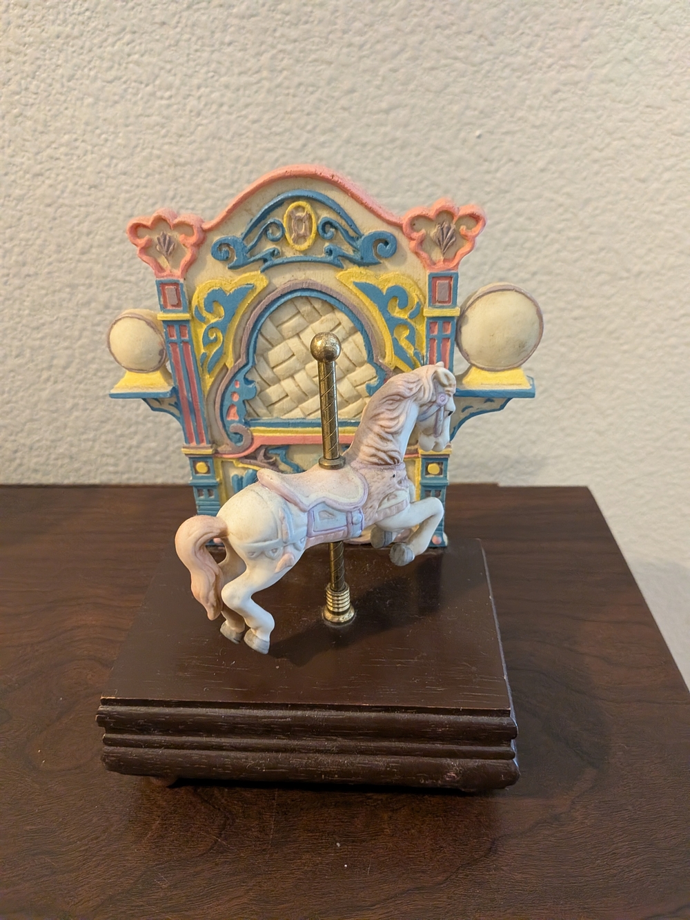 Vintage 1987 Willitts Designs Wurlitzer carousel horse music box Not Working